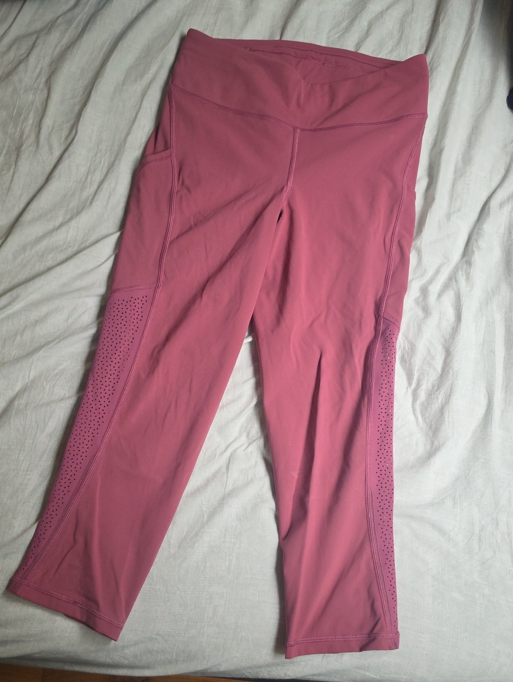 Lululemon High-Rise Rose Capri Leggings with Perforated Side Panels